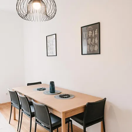 Herzstueck Graz - Apartments Fuer Familien & Freunde
